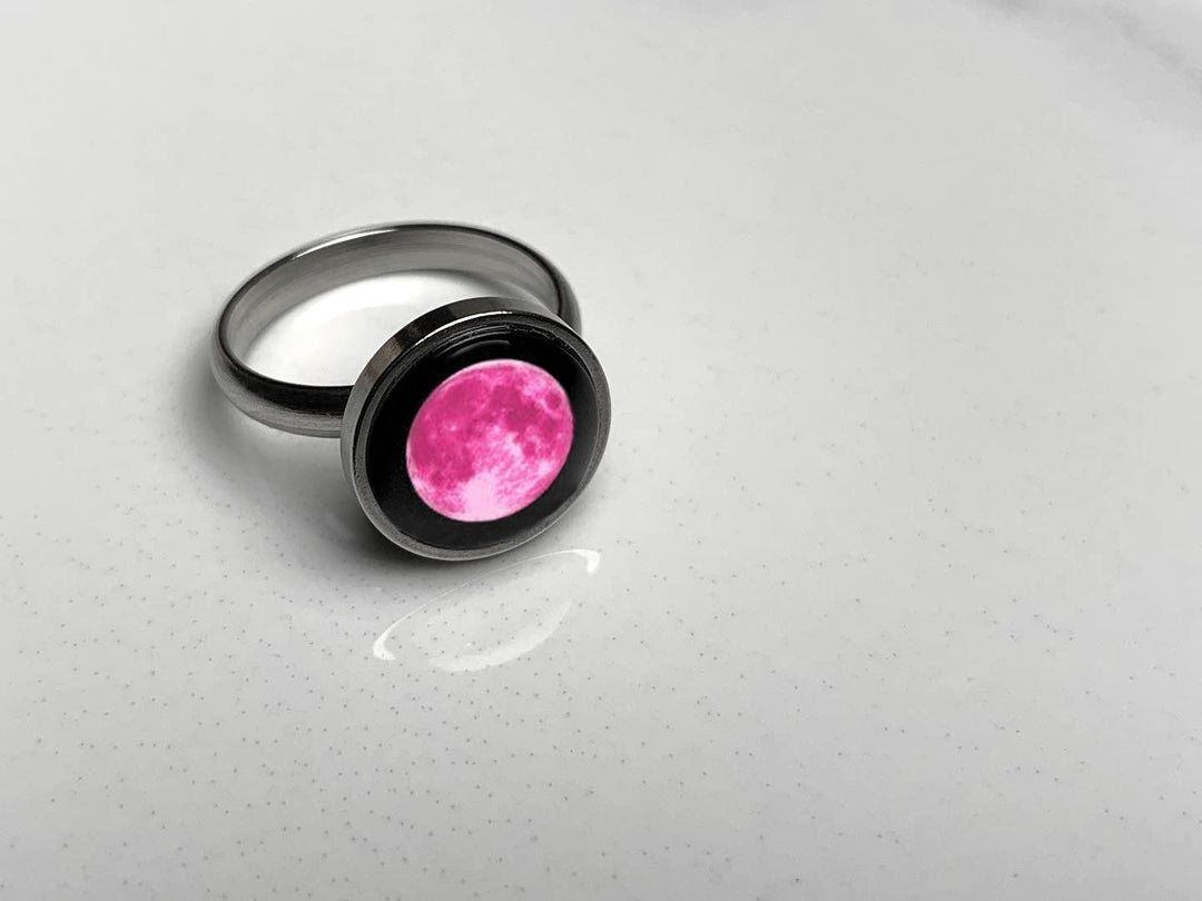 Ring (Luna In Color)
